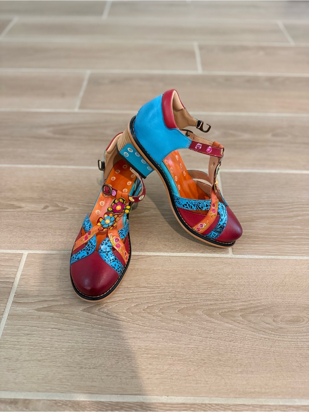 Bohemian Floral Mary Jane pump - Picture 2 of 4